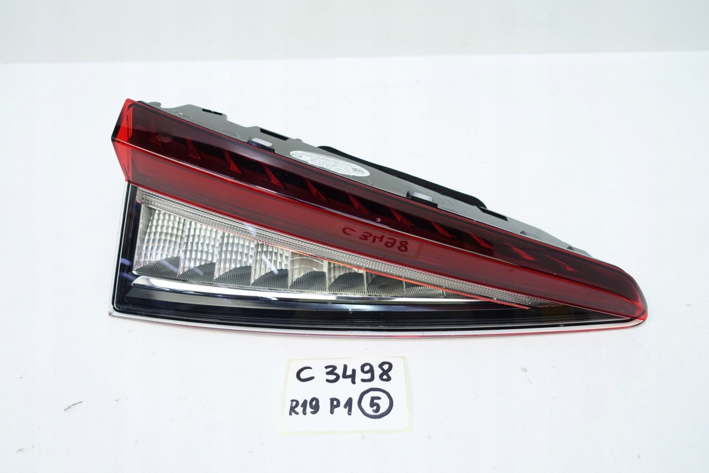 light left rear part left rear SKODA ENYAQ 5LG