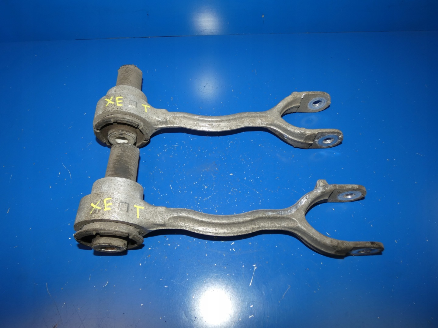 JAGUAR XE X760 arm left right rear part rear