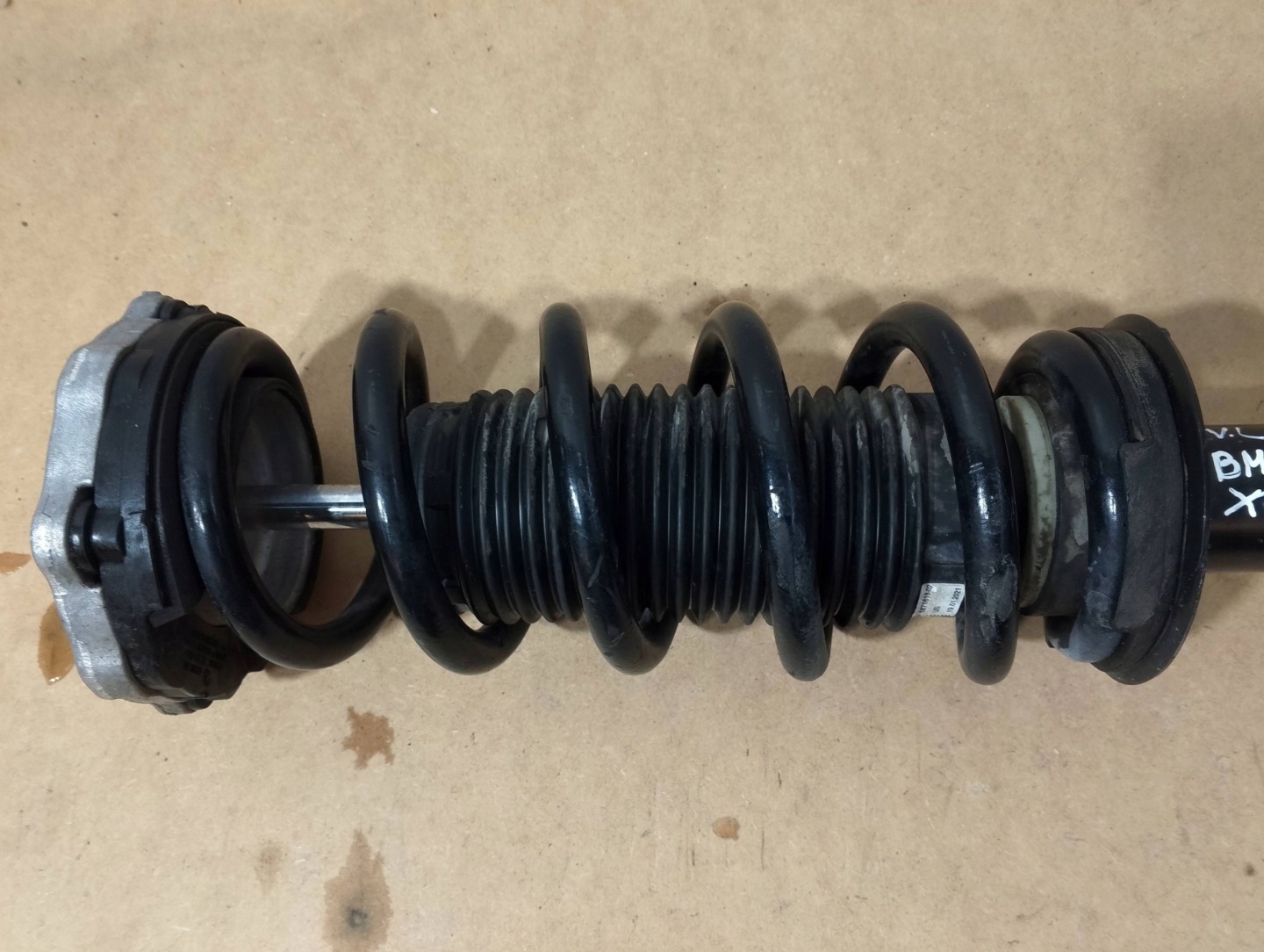 BMW X4 G02 shock absorber rear 6890945 (F386)