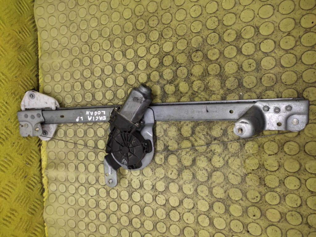 DACIA LOGAN fensterhebermotor links vorne 400726D