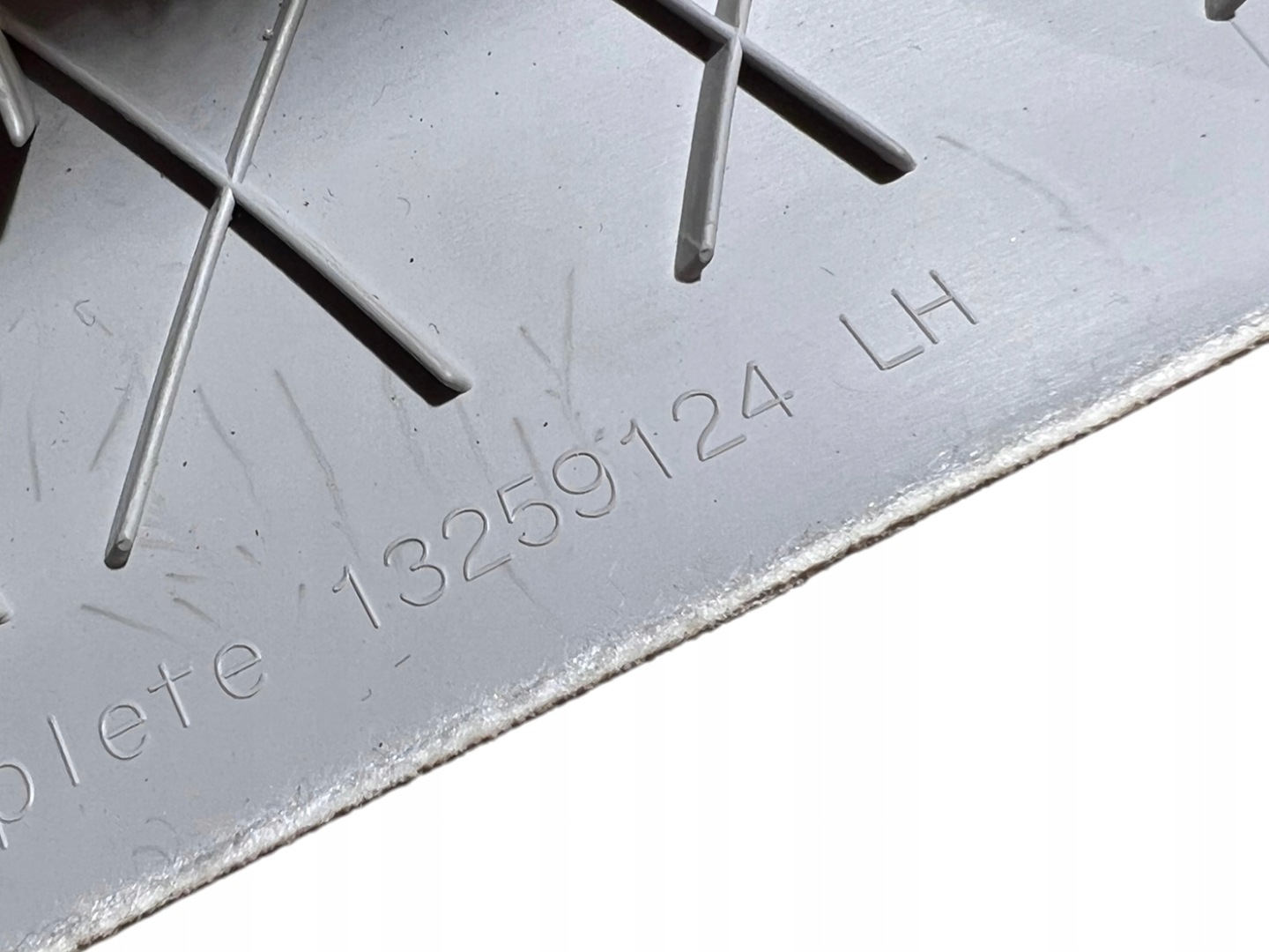 Blende Abdeckung SLUPKA links links vorne ASTRA J GTC