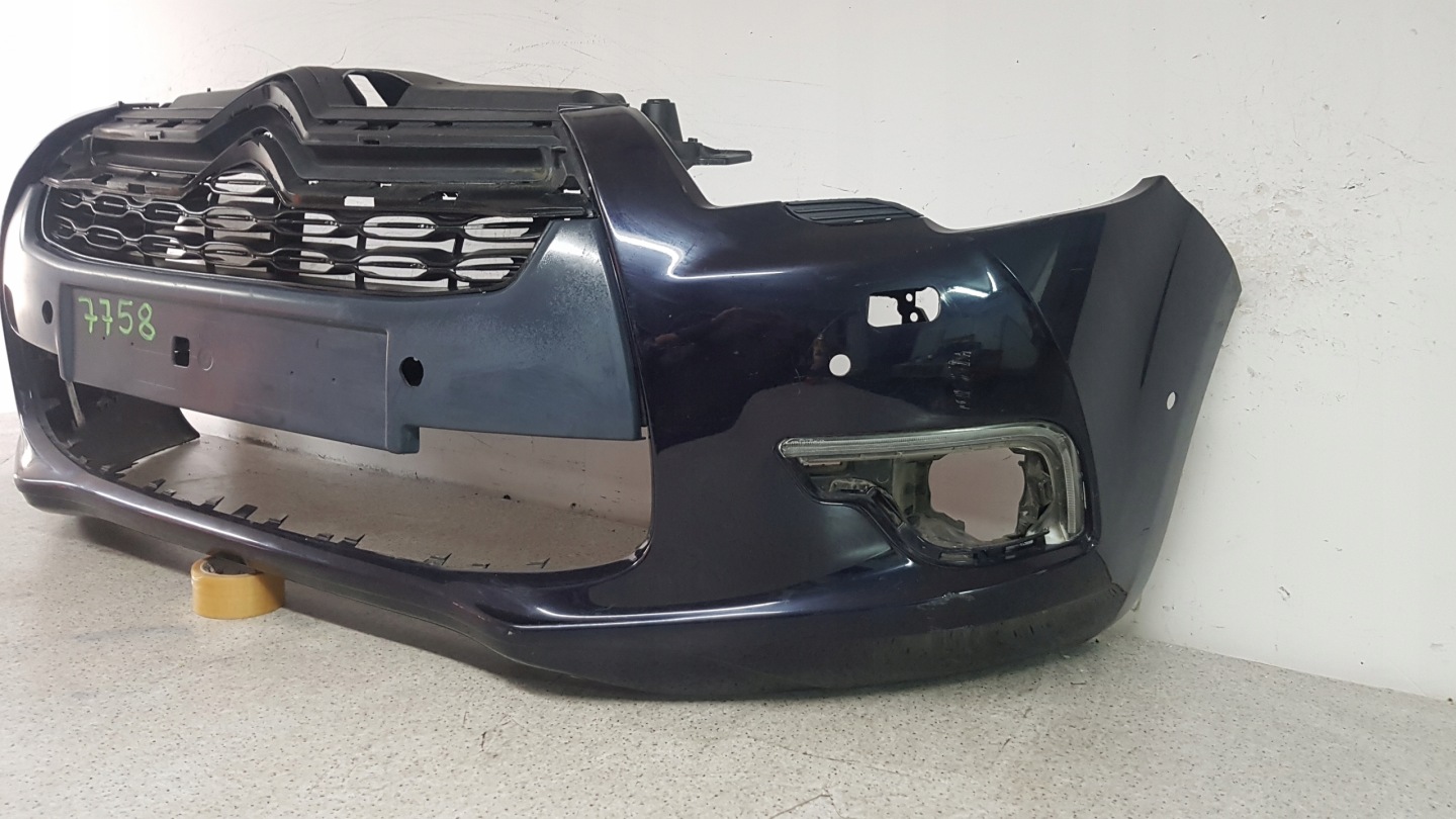 CITROEN DS4 DS 4 2010 - nárazník předek 7758