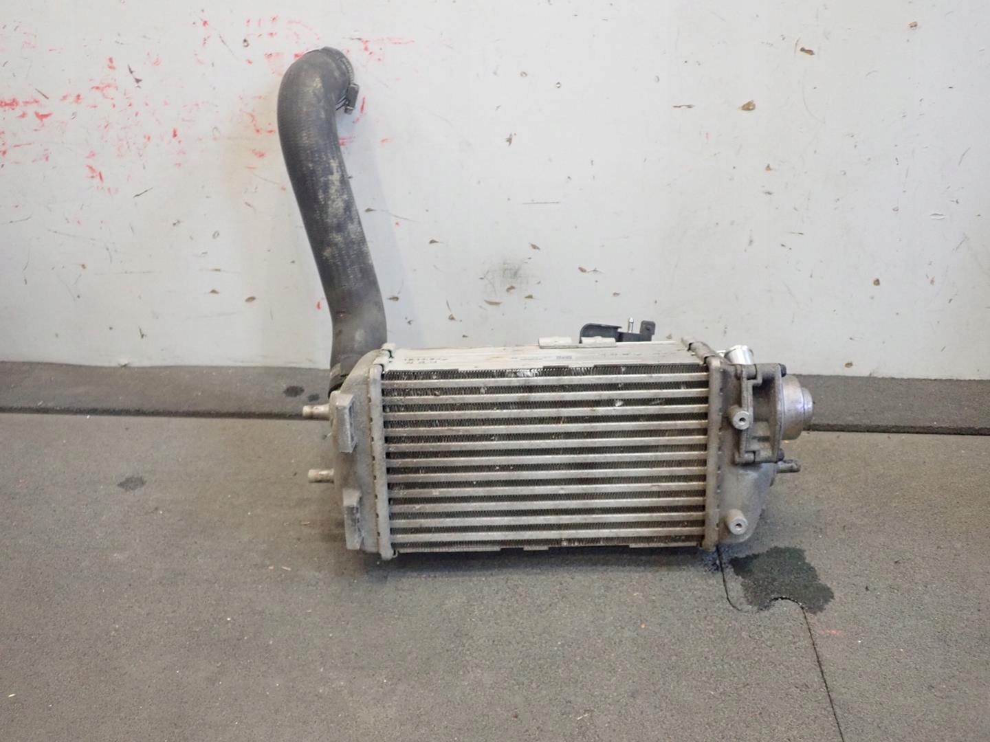 INTERCOOLER HYUNDA I20 VELOSTER STONIC 28270-04600