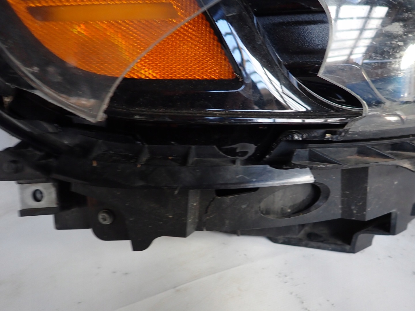 JEEP CHEROKEE KL 19- PERFORMANCE FULL LED right light USA
