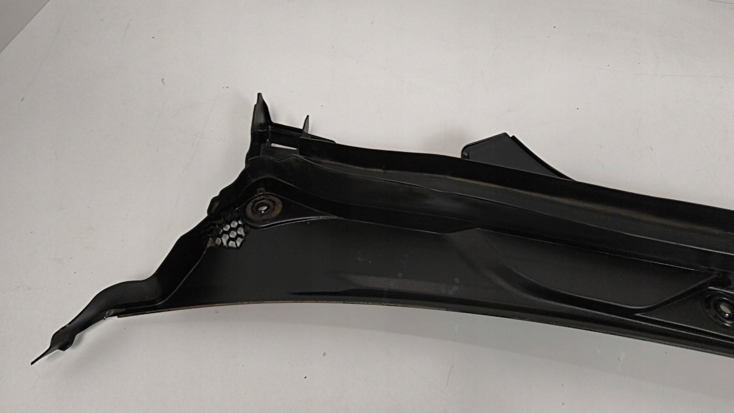 BMW 5 G30 G31 G38 7388714 torpedo
