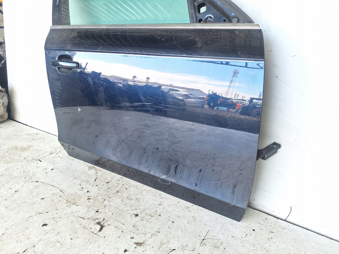 AUDI A4 B8 8K 08-11 door right front AVANT ALLROAD LZ5A
