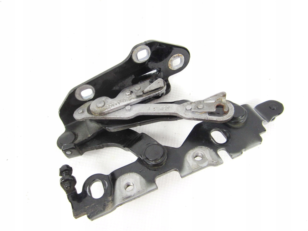 hinge bonnets left Mercedes W212 197