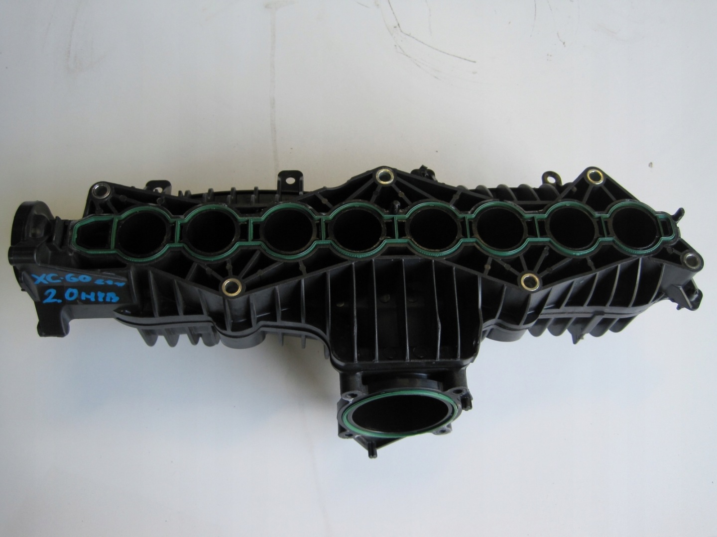 intake manifold Volvo XC60 21R 2,0HYB 32257808