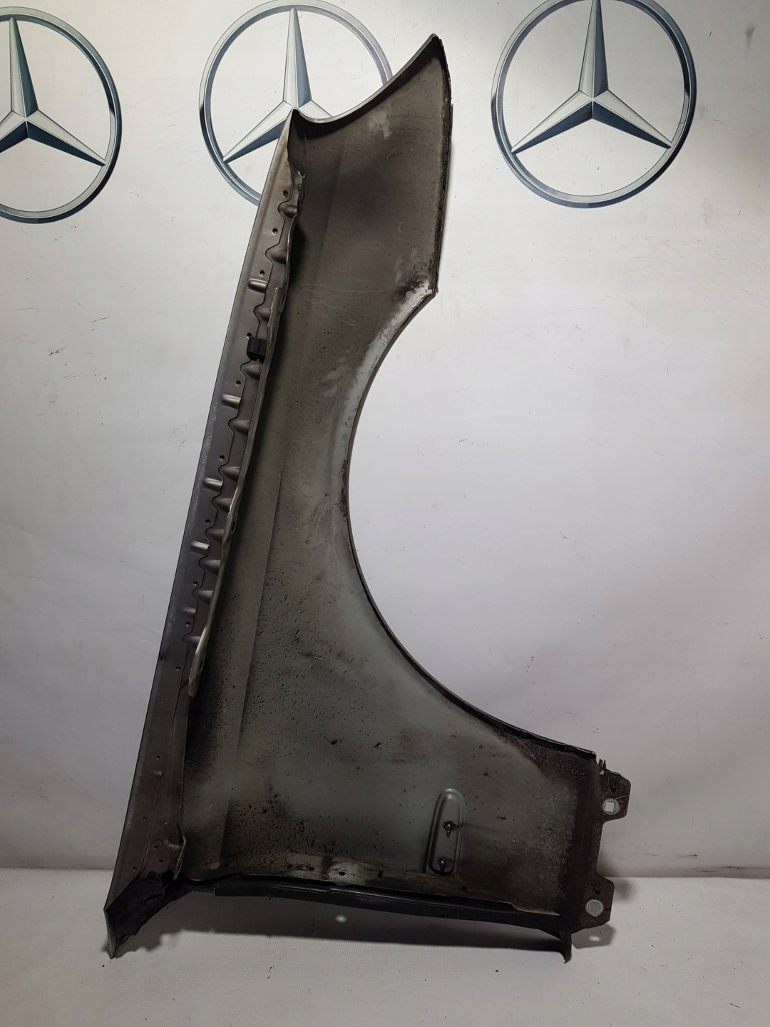 fender front front left Mercedes E W211 c723 723
