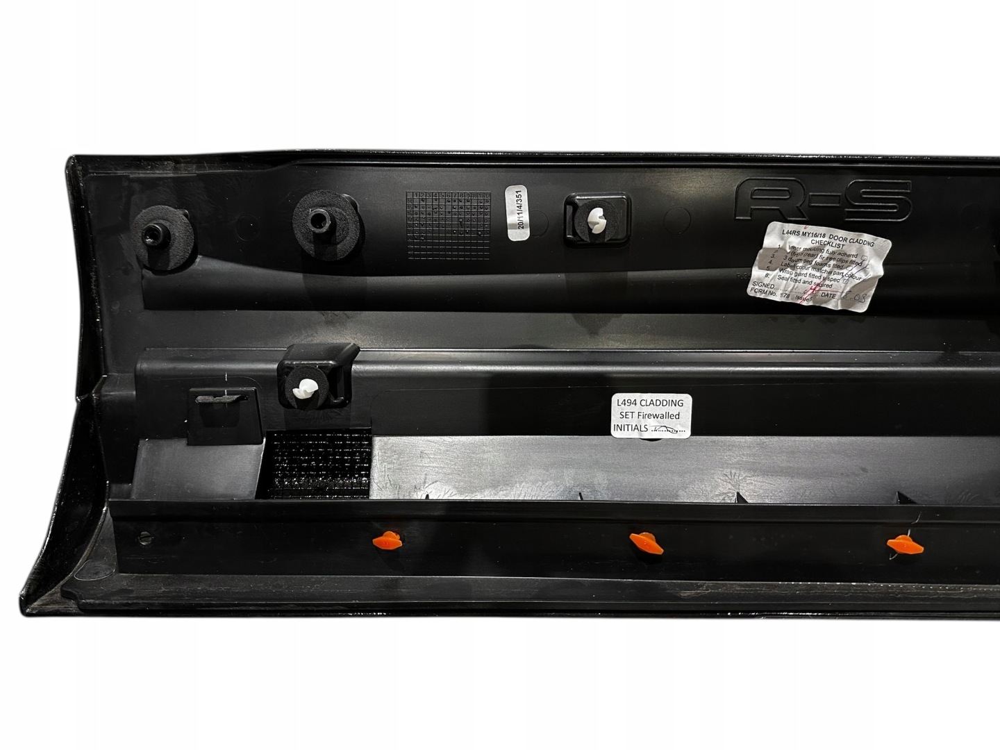 RANGE ROVER SVR cap moulding panel door rear part LH FK6M-274A49-A