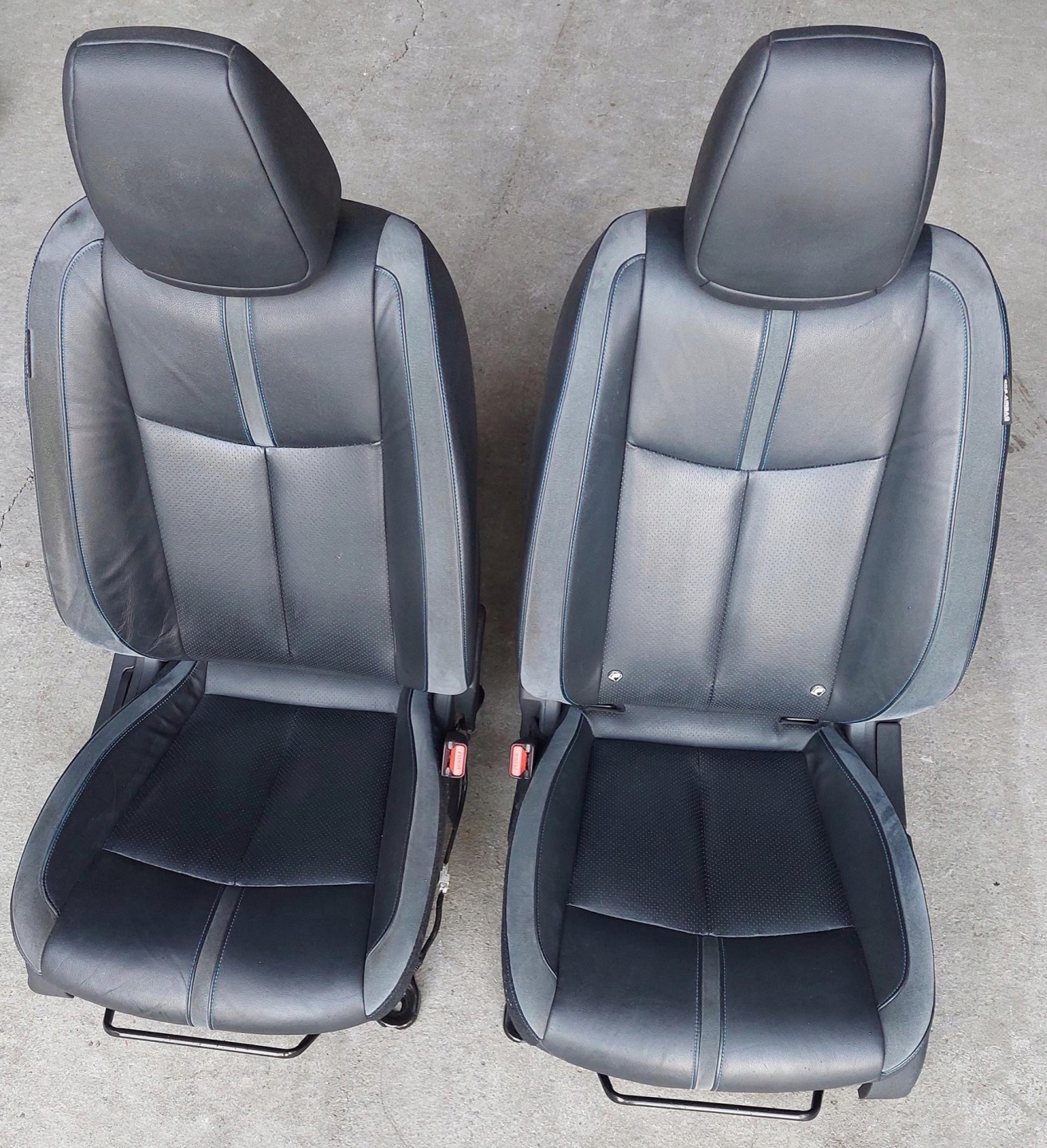 seat front front right heated + airbag seat NISSAN LEAF II ZE1