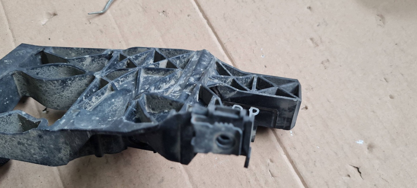 A6 C7 4G S6 LIFT bracket holder support lights right front 4G0805608A