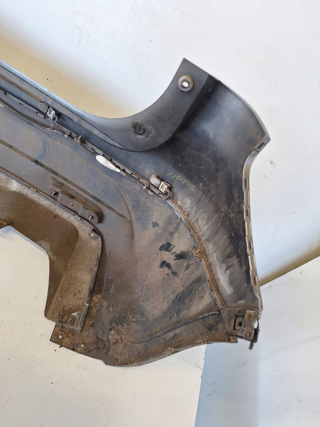 SUZUKI SX4 S-CROSS 13-16 bumper + PDC 71811-61M