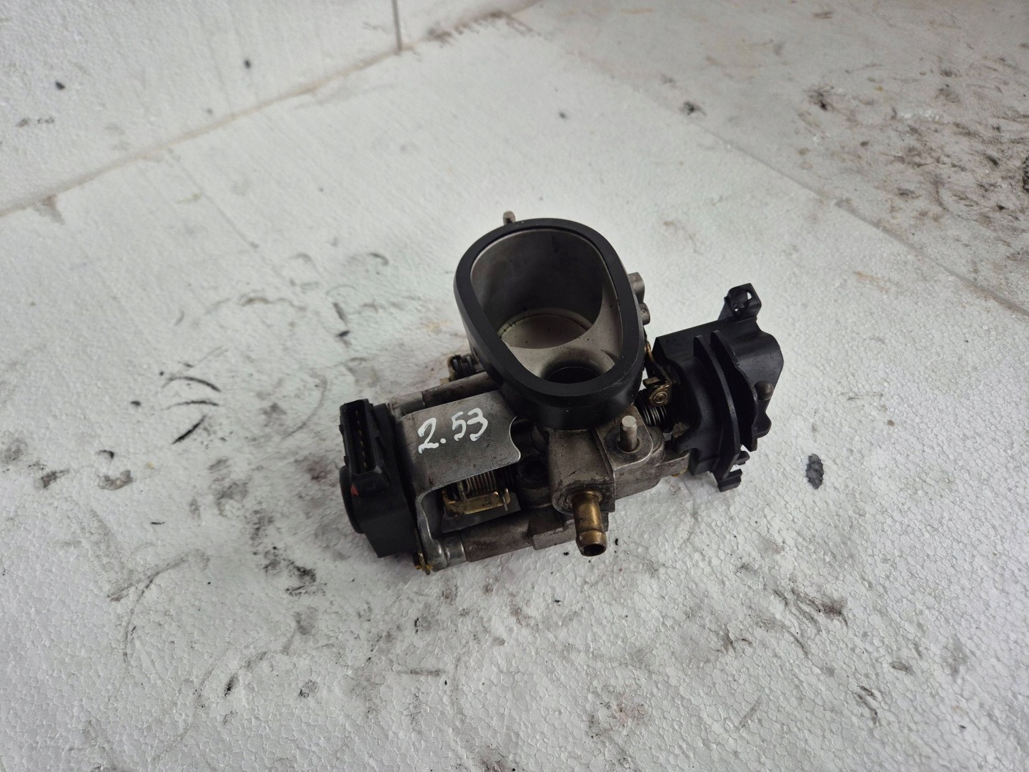 Valvola a farfalla 078133154 Audi A6 S6 C4 A8 D2 3.7 V8