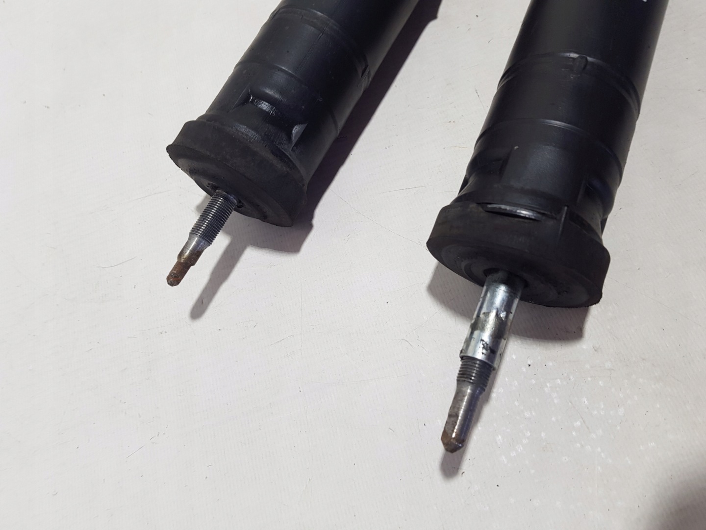 shock absorbers rear part KOMPLET left right MERCEDES W211