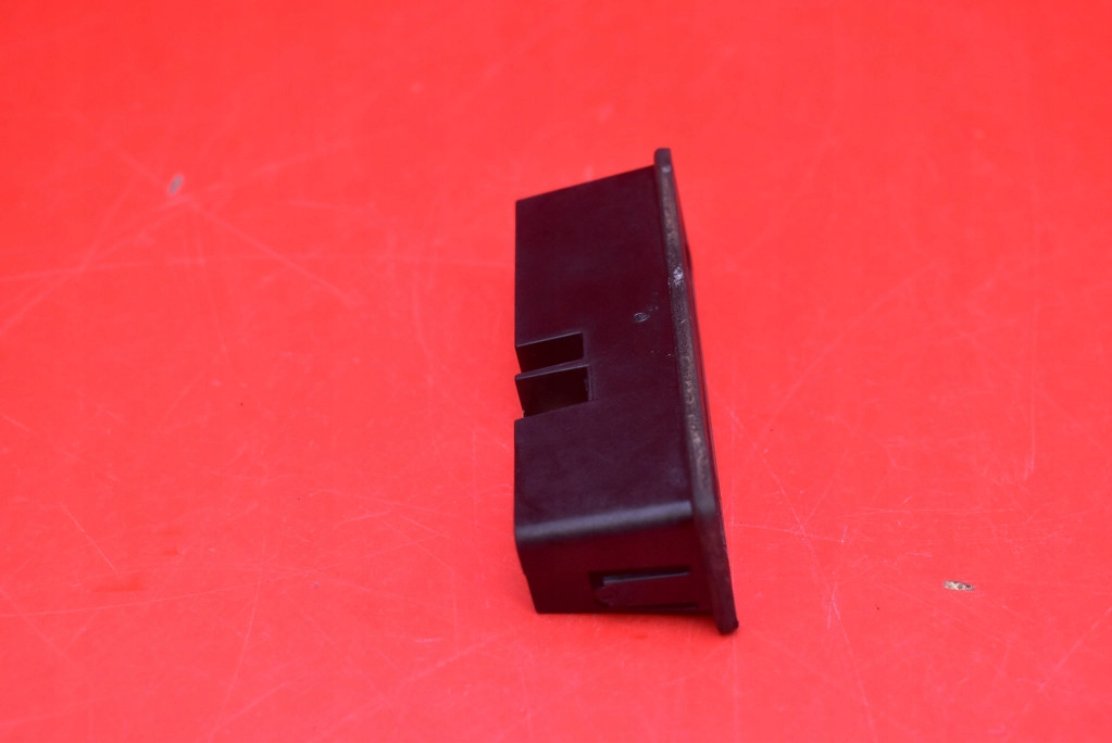 handle button bonnet rear part AUDI A4 B7 KOMBI 04-08