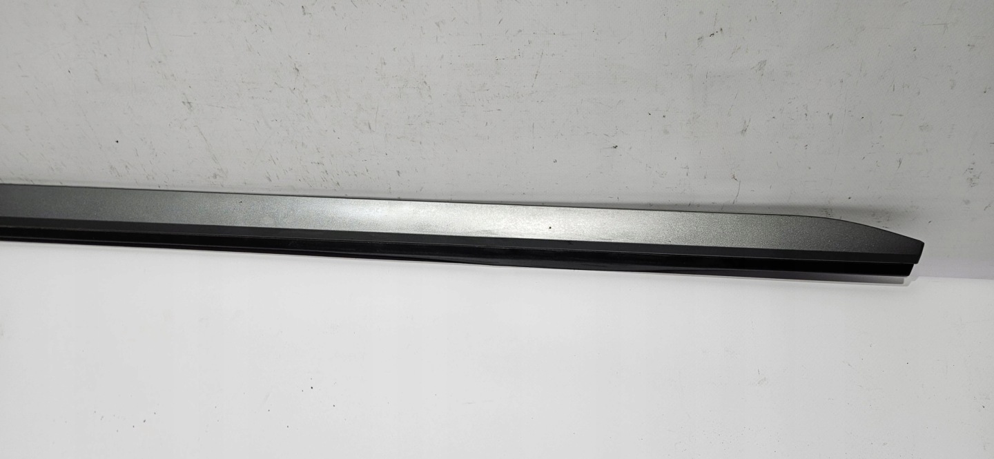 moulding door right front RENAULT CLIO V 20- 801862526R original