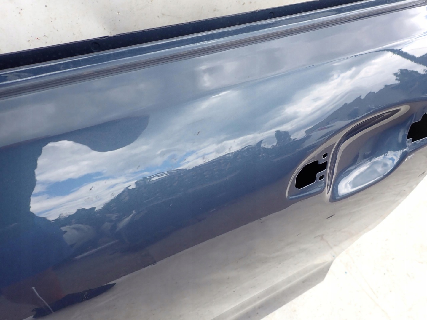 KIA STONIC 17-> door front front left