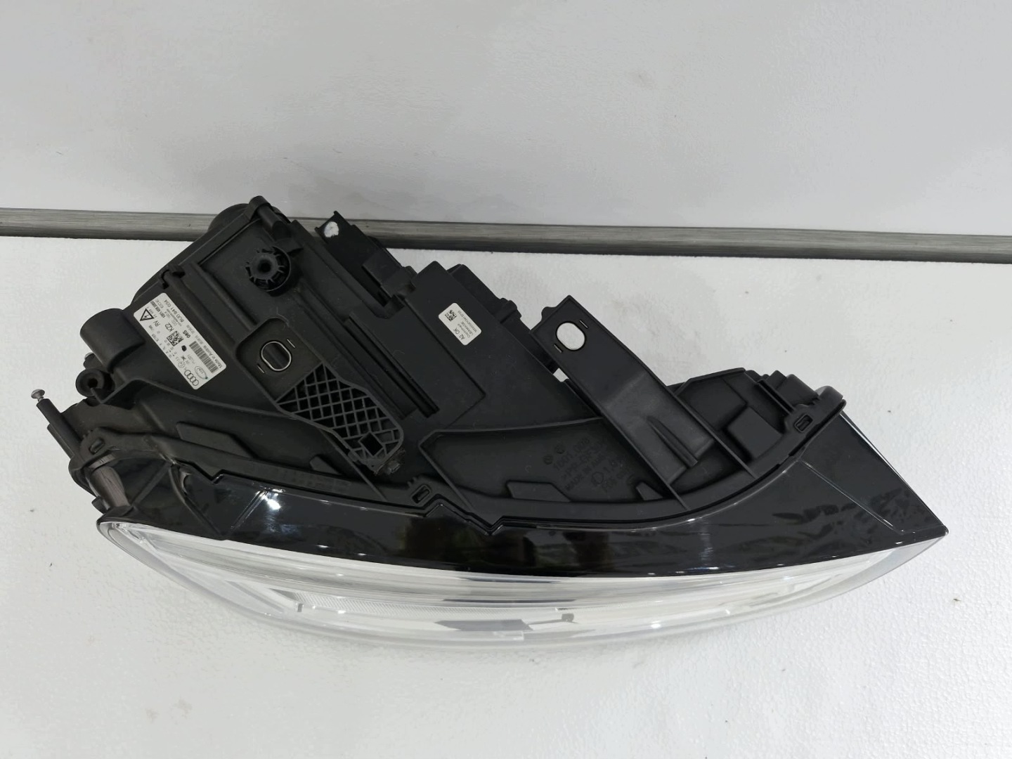 light right Audi Q3 8U LIFT FULL LED