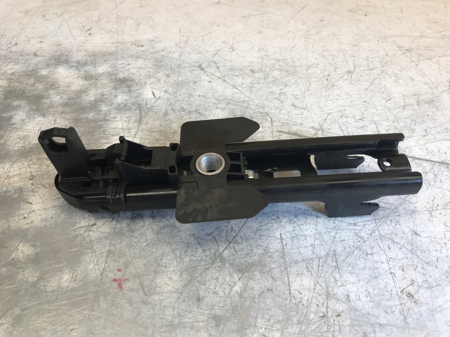 REGULACJA stěny SUWAK AUDI A5 SPORTBACK 8T8857833