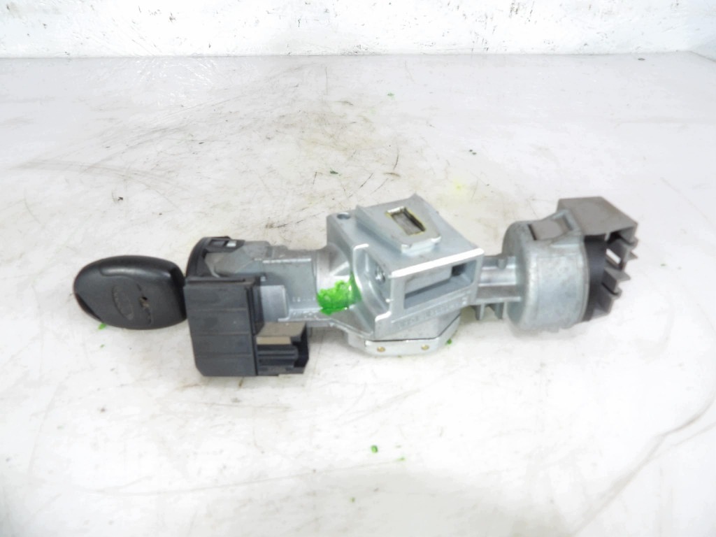 FORD FOCUS MK2 1.6TDCI ignition 3M51-3F880-AC