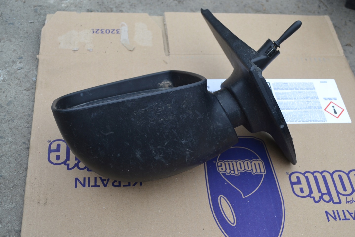 mirror left DO DACIA LOGAN II SANDERO 2 2012