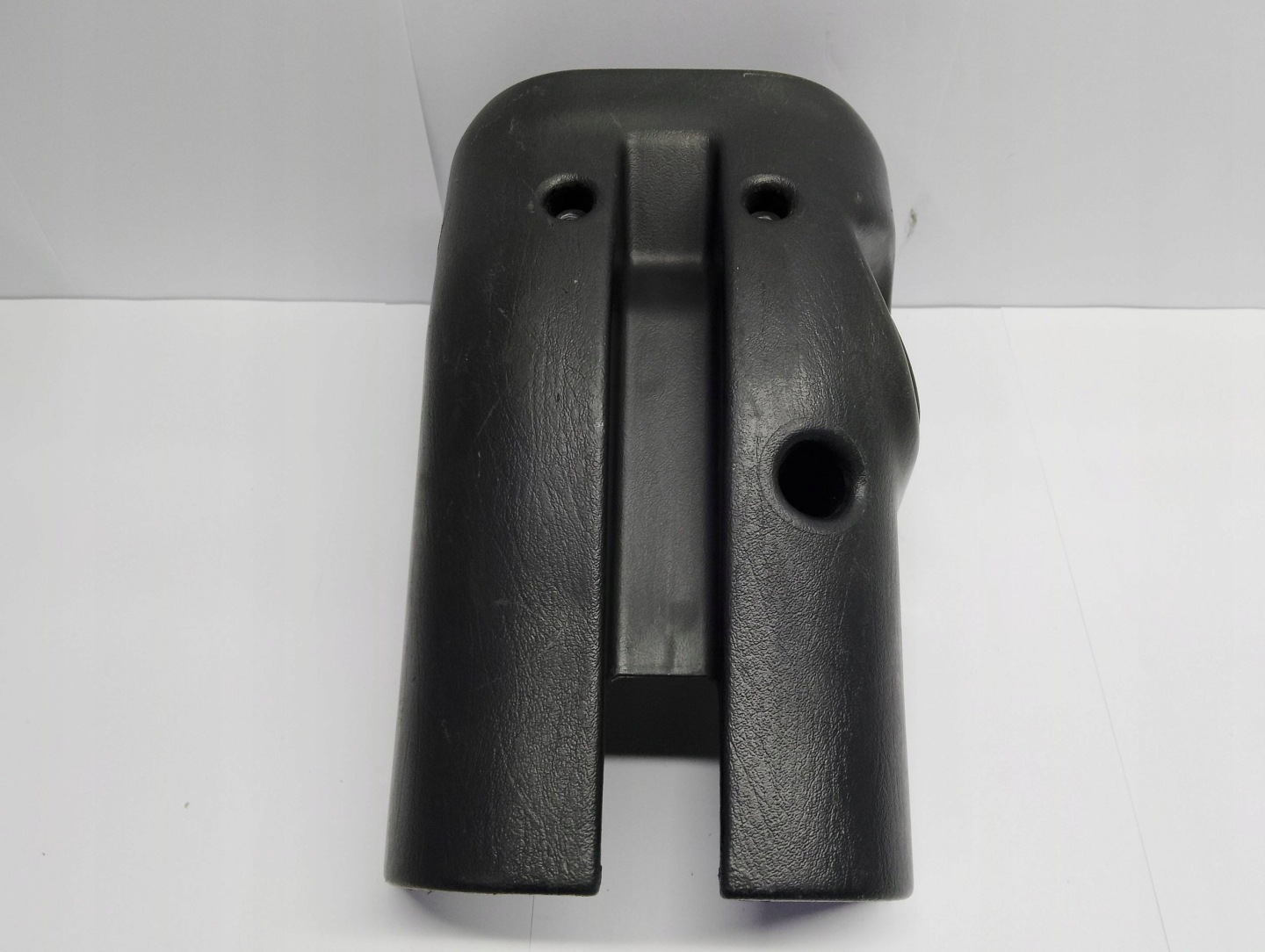 obal stacyjki Mitsubishi MR114068