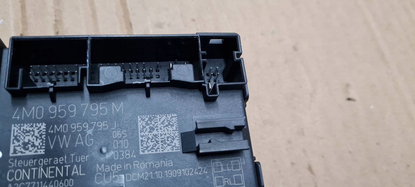 A5 8W S5 module control unit door rear part 4M0959795M A4 B9 8W S4 RS4