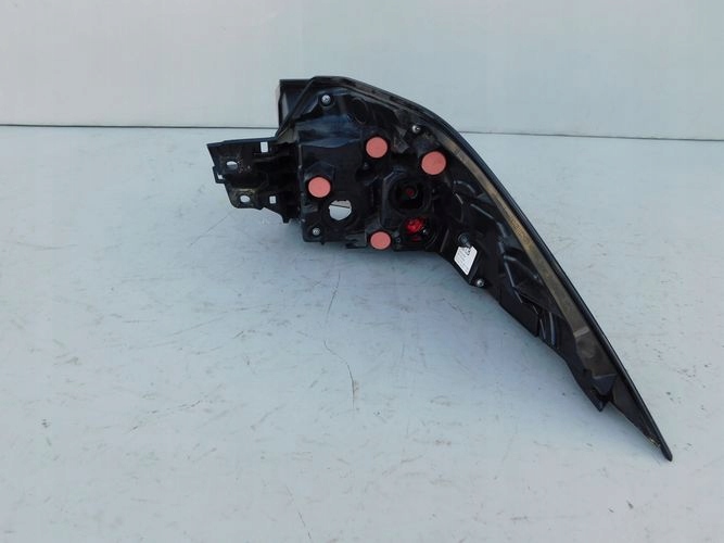 TOYOTA RAV4 19- light left rear rear part