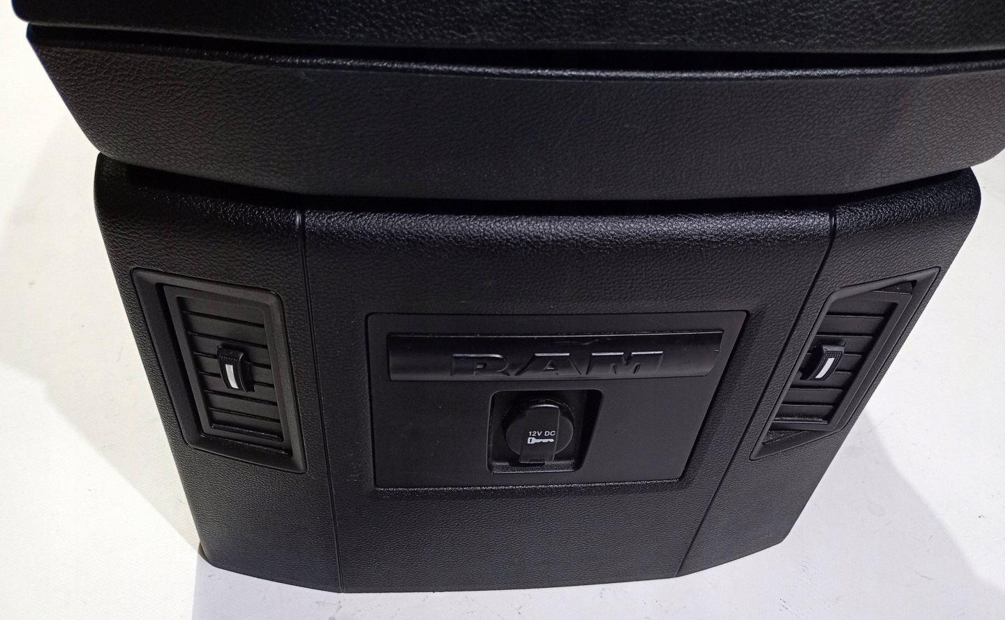 Tunel central armrest cupholder komplet Dodge RAM 1500 2009-2018