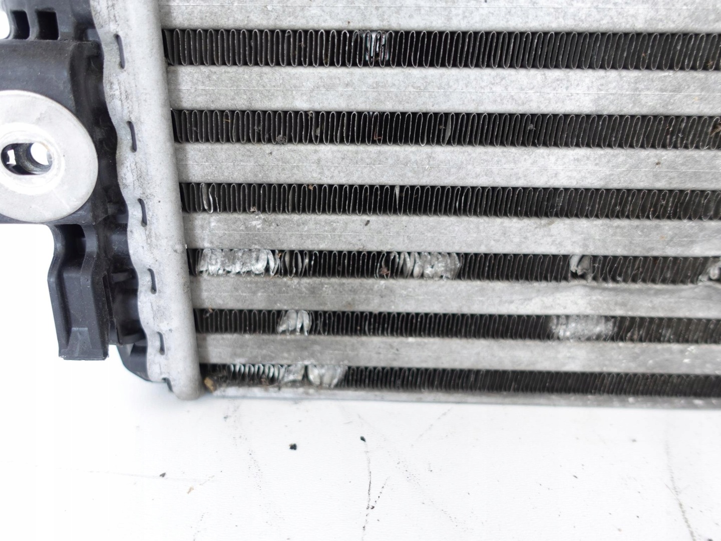 PORSCHE MACAN TURBO GTS 14-18 intercooler right