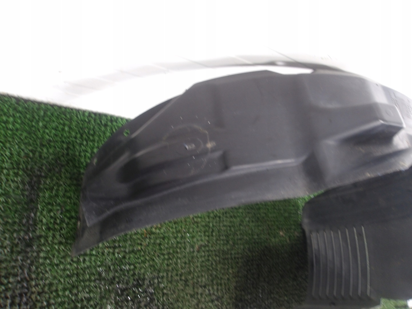 MITSUBISHI COLT Z30 5D LIFT 09-12 mudguard front left front MR575539 OE