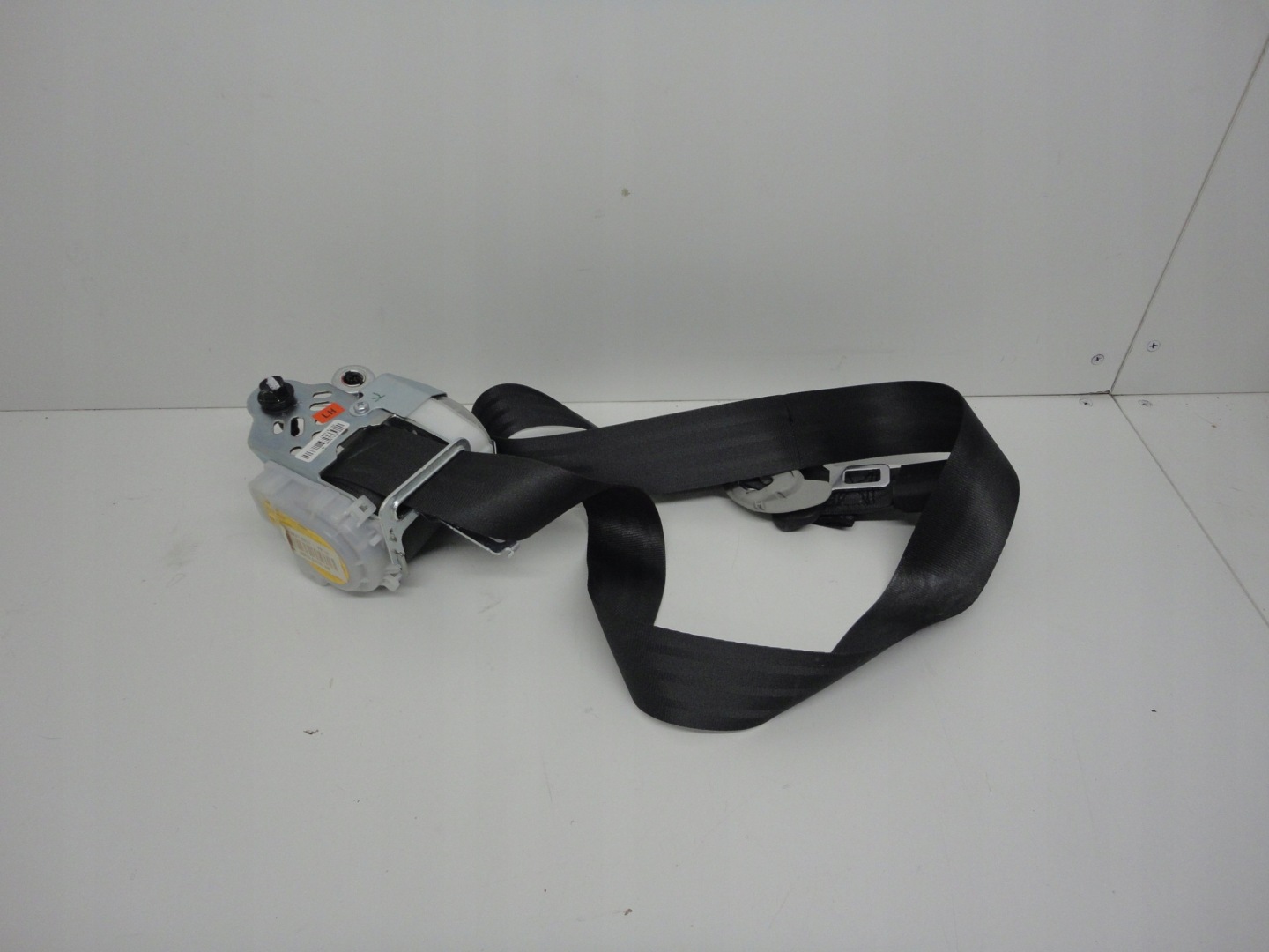 KIA CEED II tension belt left front WYSTRZELONY 2012