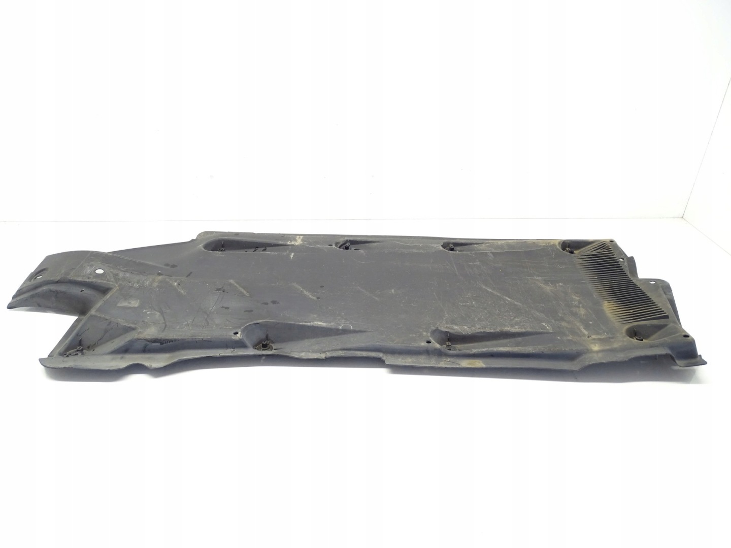 Blende Abdeckung Unterfahrschutz links AUDI A1 S1 8X 6R0825201D