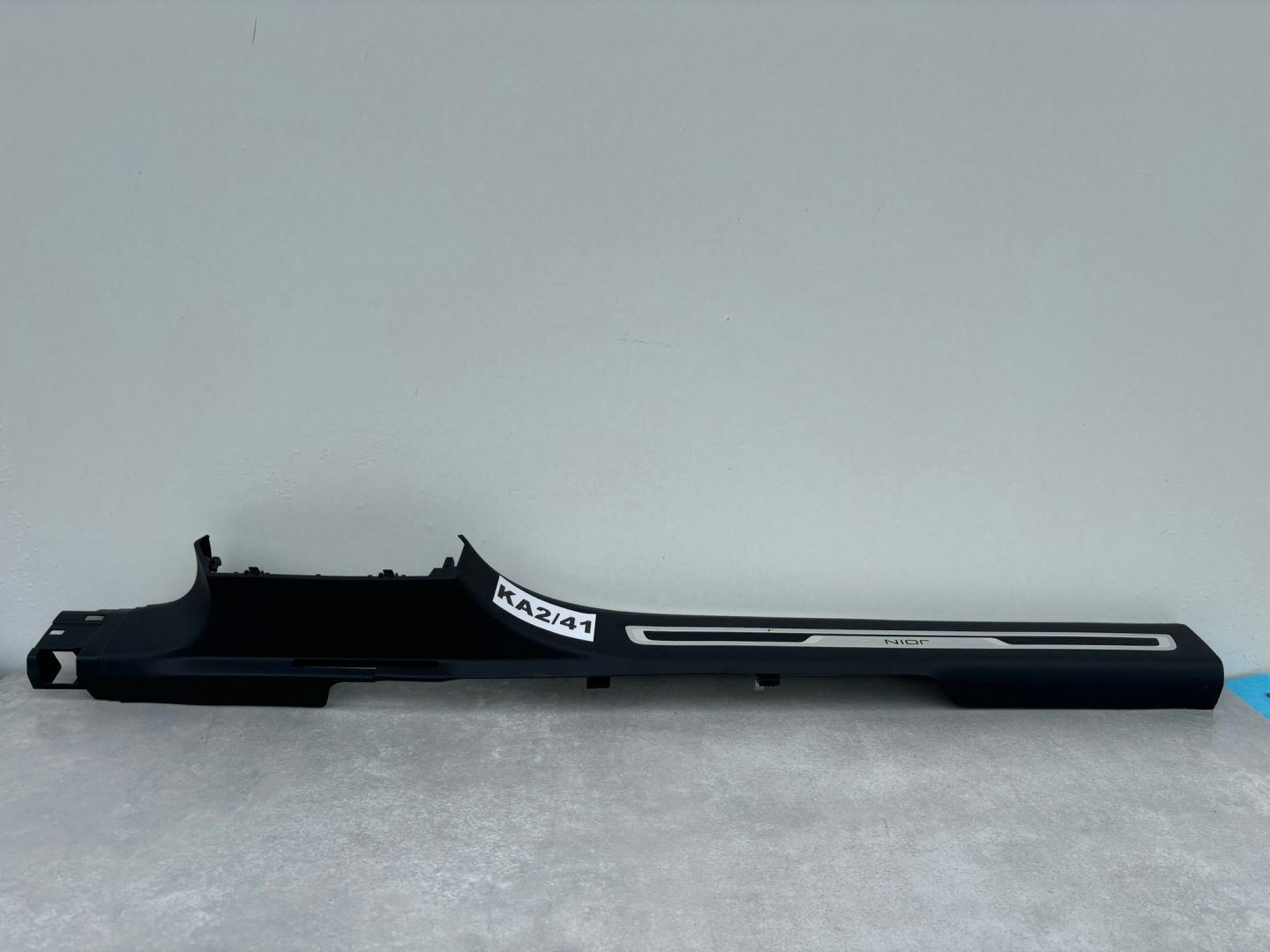 VW TIGUAN 2 II left moulding threshold JOIN cap STOPIEN 5NA853369 KA2/41