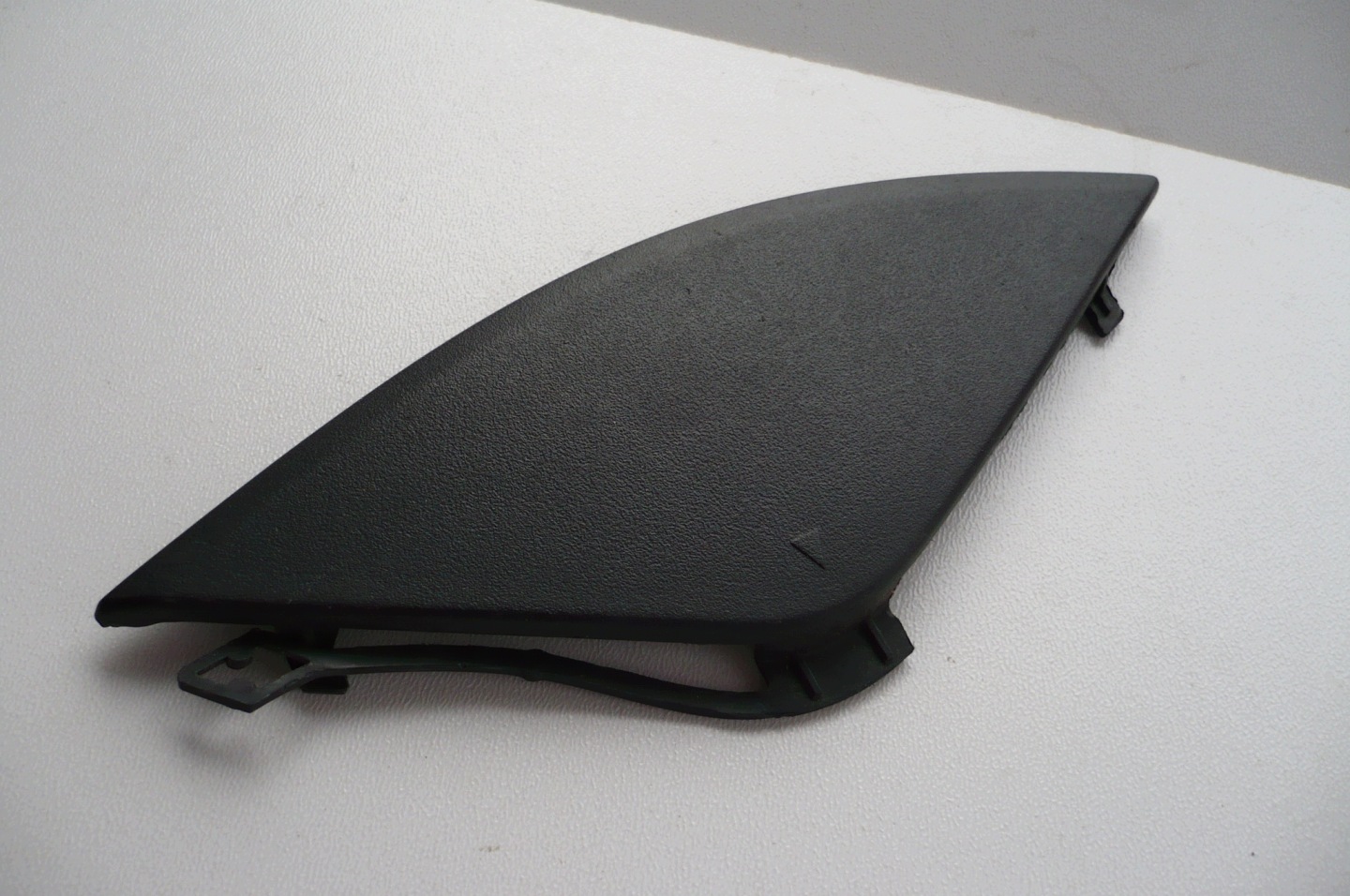 BMW X4 F26 14-> towing hook cap bumper front