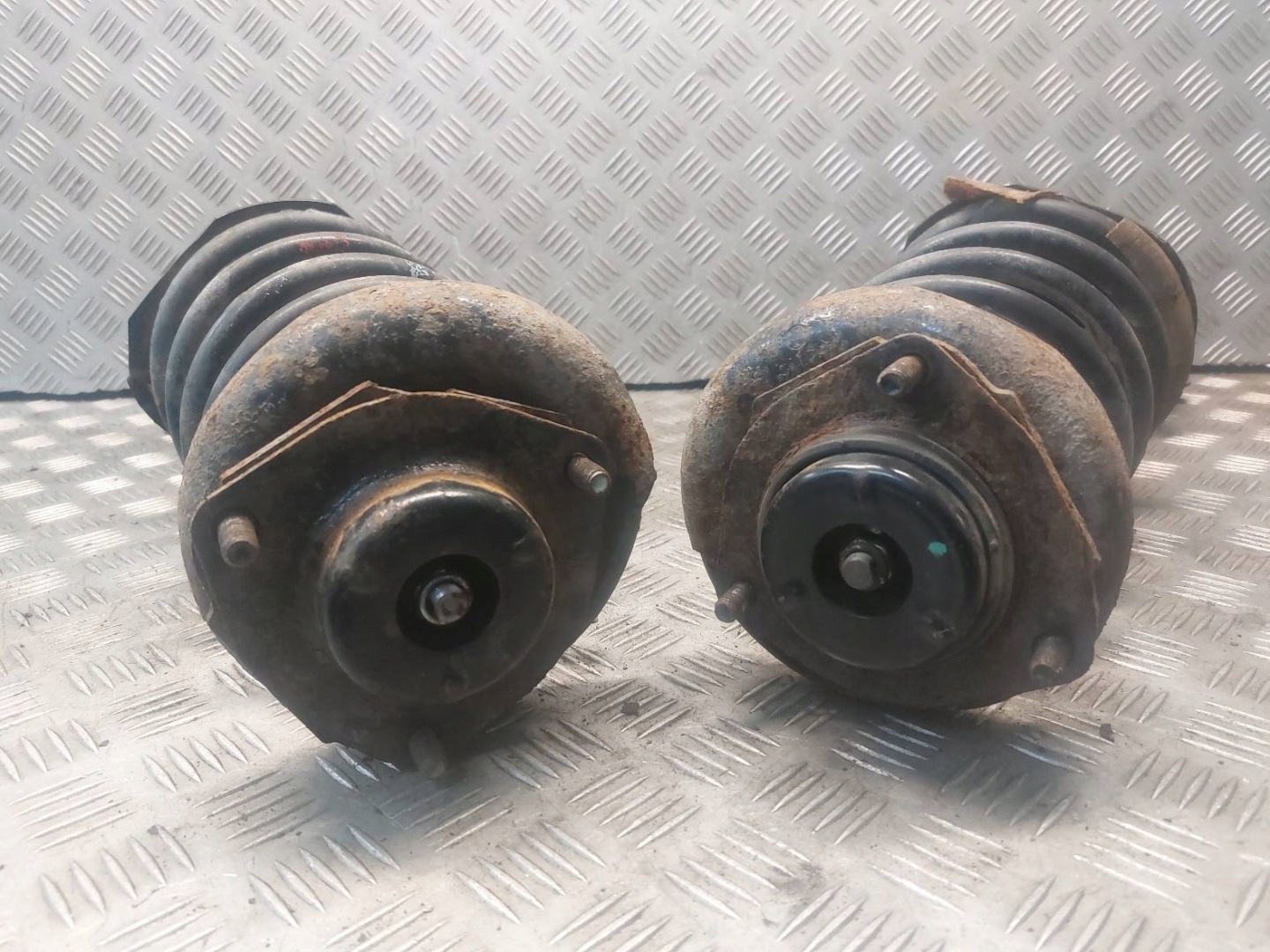 shock absorber + spring left front + right front NISSAN X-TRAIL and
