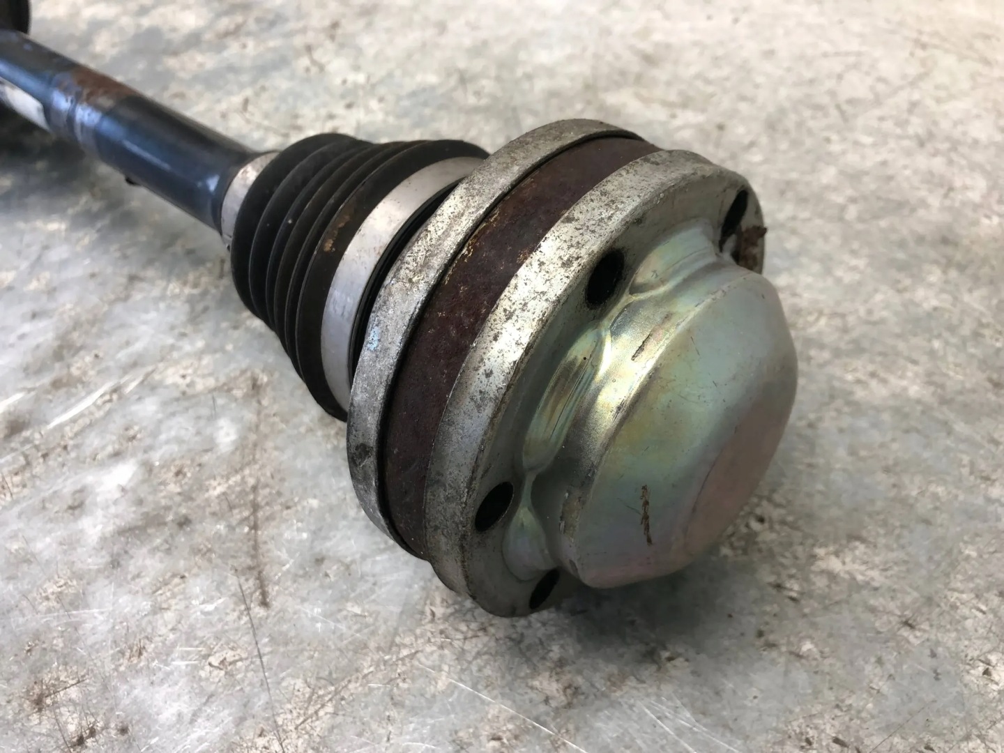 semi-axis left SEAT IBIZA IV 1K0407271JJ