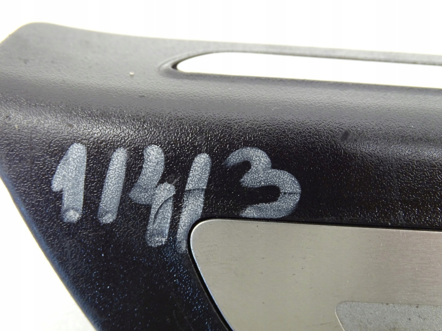 moulding cap threshold left front AUDI Q5 8R S-LINE 8R0853373A
