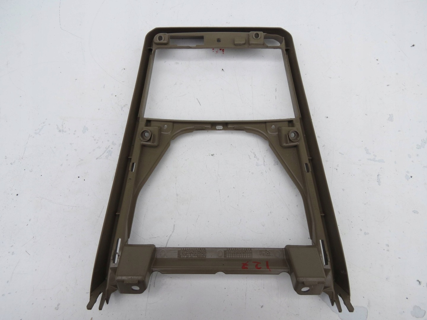 frame TUNELU SRODKOWEGO VOLVO XC90 4.4 V8 2007r 30643839