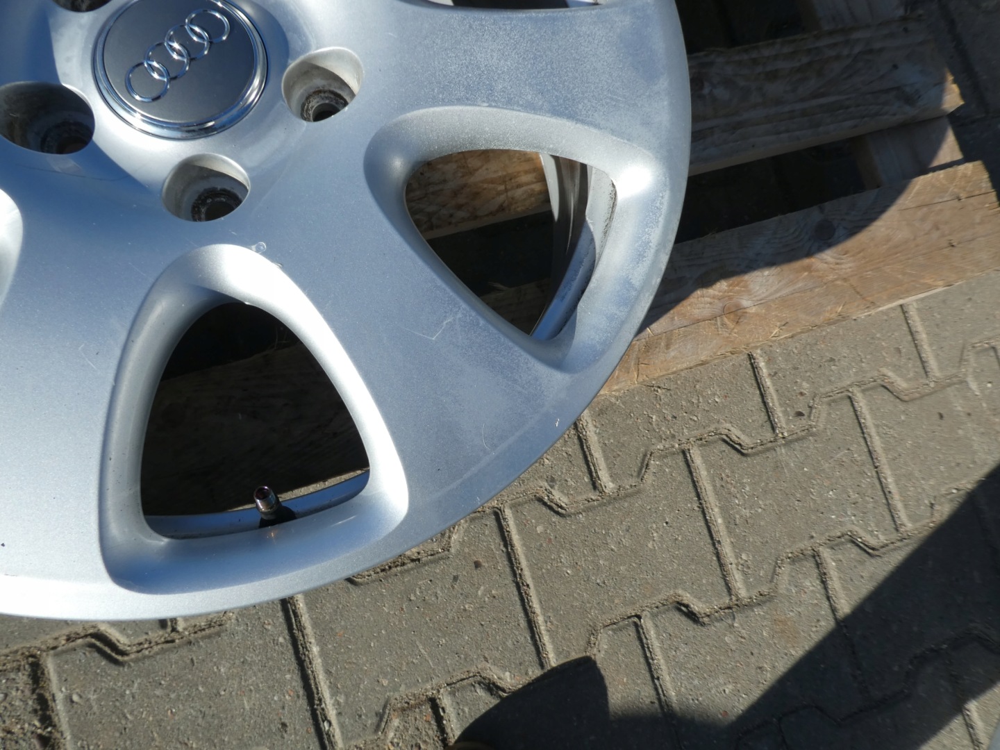 4X ALU discs original AUDI 4L0601025E