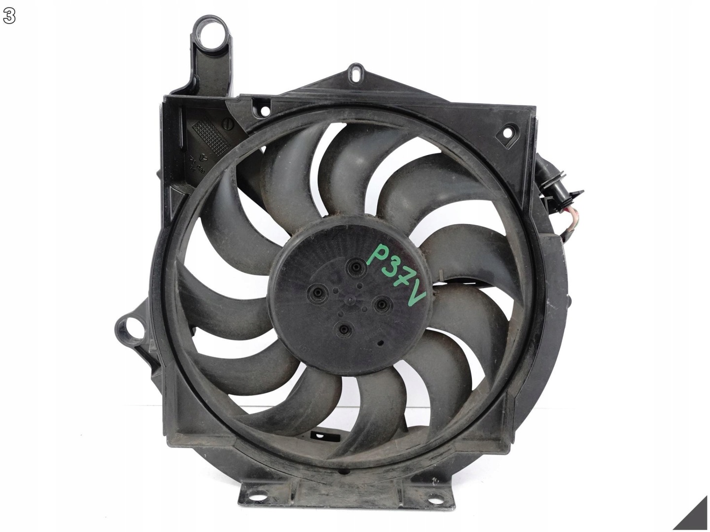PORSCHE TAYCAN 9J1 AUDI E-TRON GT RS 4J3 vrtule ventilátor obal levý