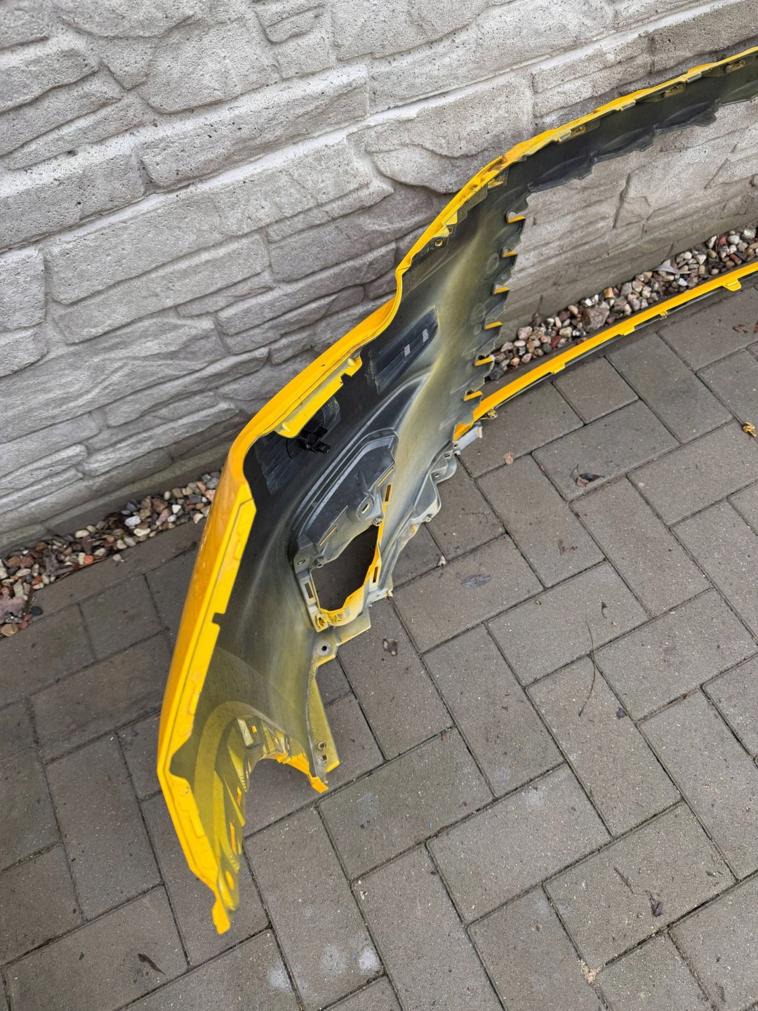 Lexus LBX 24- bumper front front