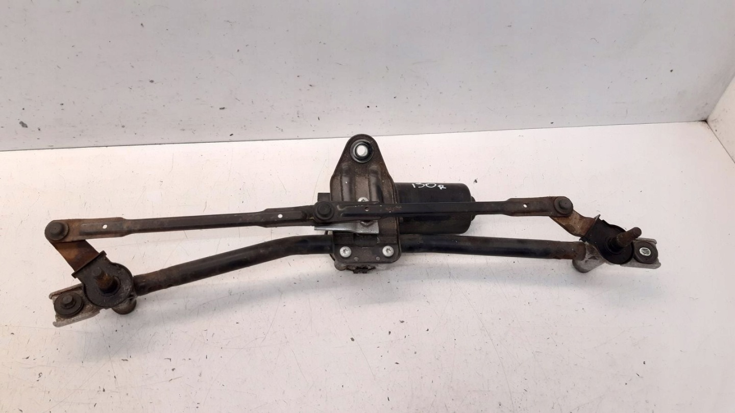 wiper mechanism front Hyundai i30 and 1,4 16V