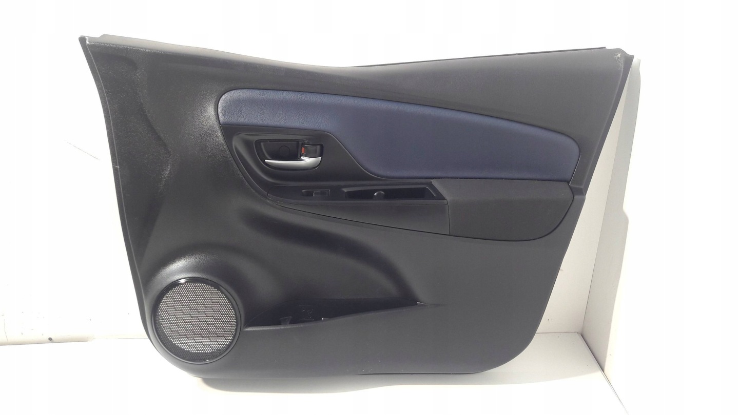 Toyota Yaris III side door front right 677630D130 (ET80)