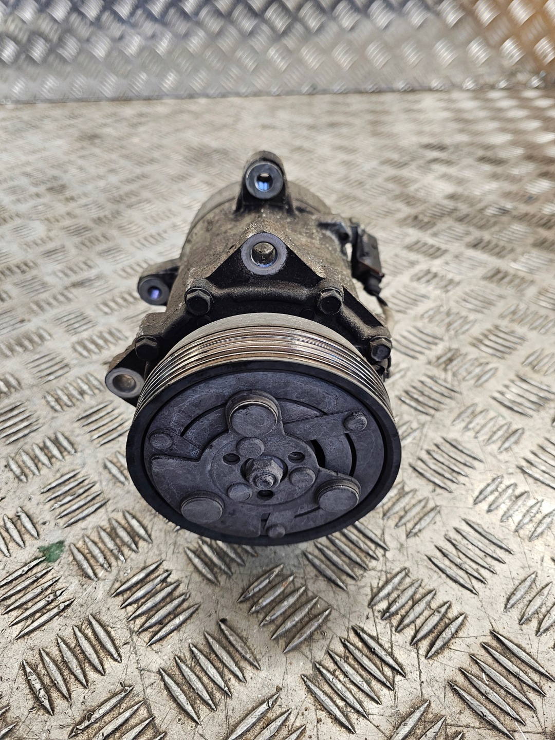 Klimakompressor klimaanlage Seat VW 7N0820803D