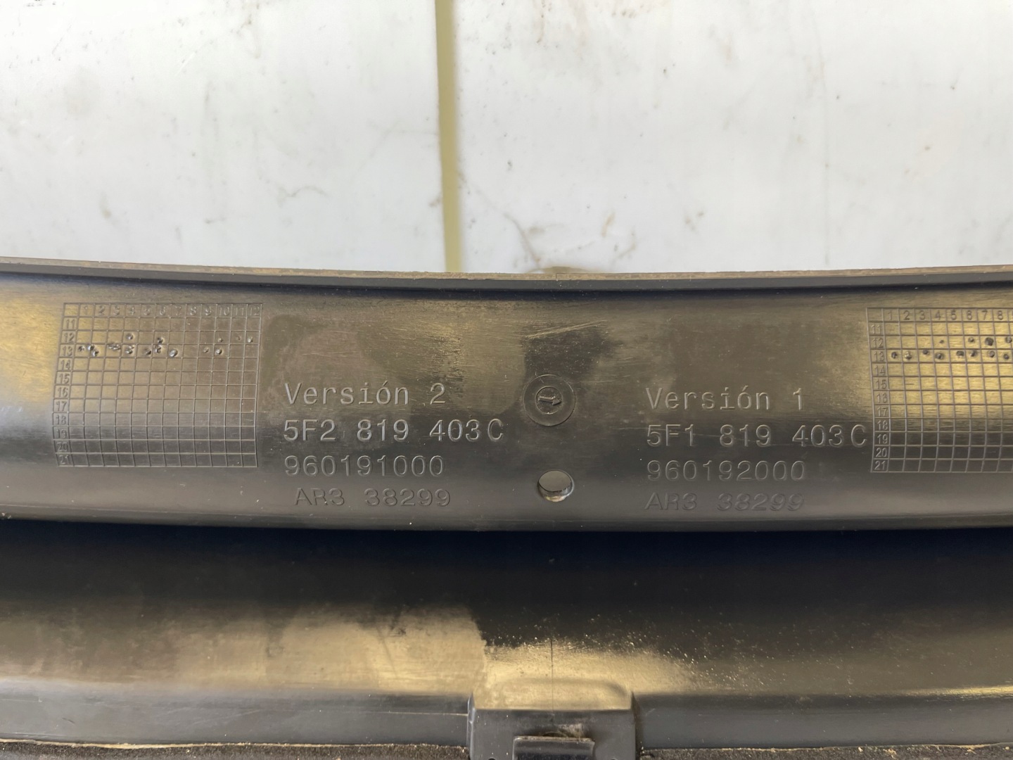 SEAT LEON III torpedo plastic EU 5F2819403C