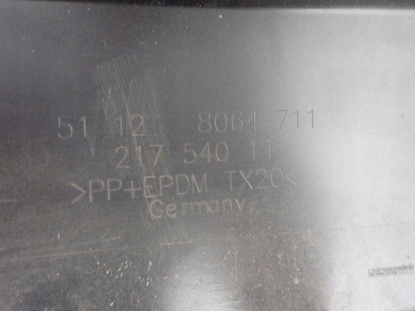 BMW 5 G30 sedan m-packet 17-20 bumper rear part rear 6XPDC