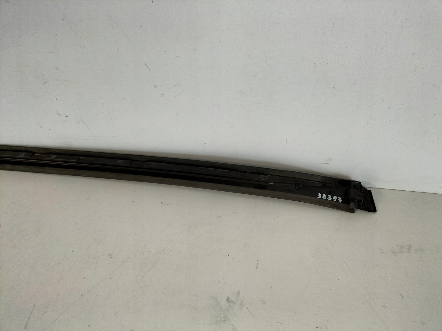 moulding windows przedniej czolowej right vertical KIA PROCEED PRO CEED III 19