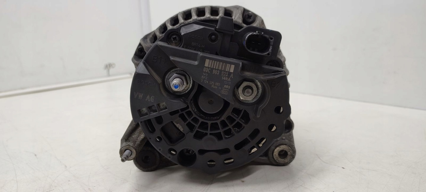 Alternator VW Golf VI Plus 1,4 TSI